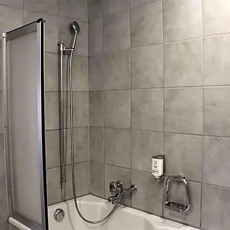 Elements 山林小屋 格林德瓦